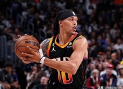 米兰体育-雄狮客场擒马刺，喜迎三连胜