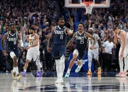 米兰百家乐-包含掘金逆转独行侠，取得连胜的词条