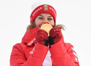 米兰体育官网-瑞士滑雪选手风骚表现，轻松晋级