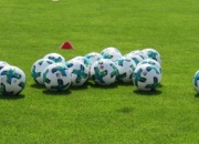 米兰体育官方网站-恩菲尔德阵容齐整，劲旅全力以赴世俱杯争冠