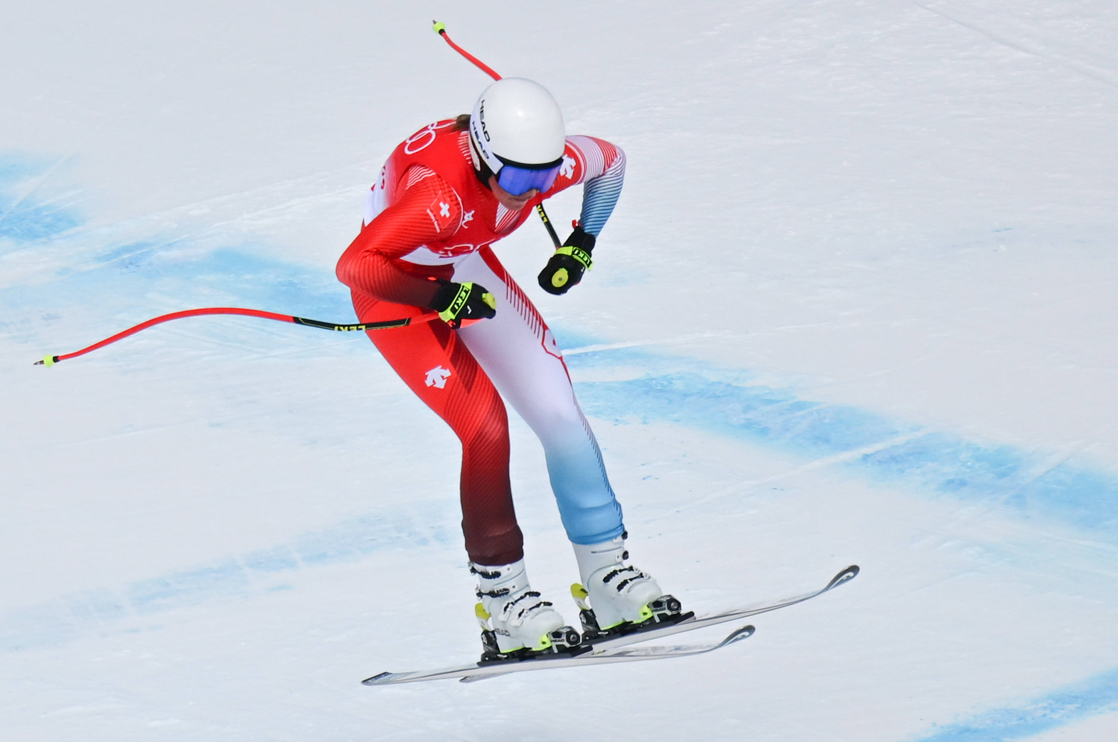 瑞士滑雪选手风骚表现,轻松晋级 瑞士滑雪选手风骚表现,轻松晋级