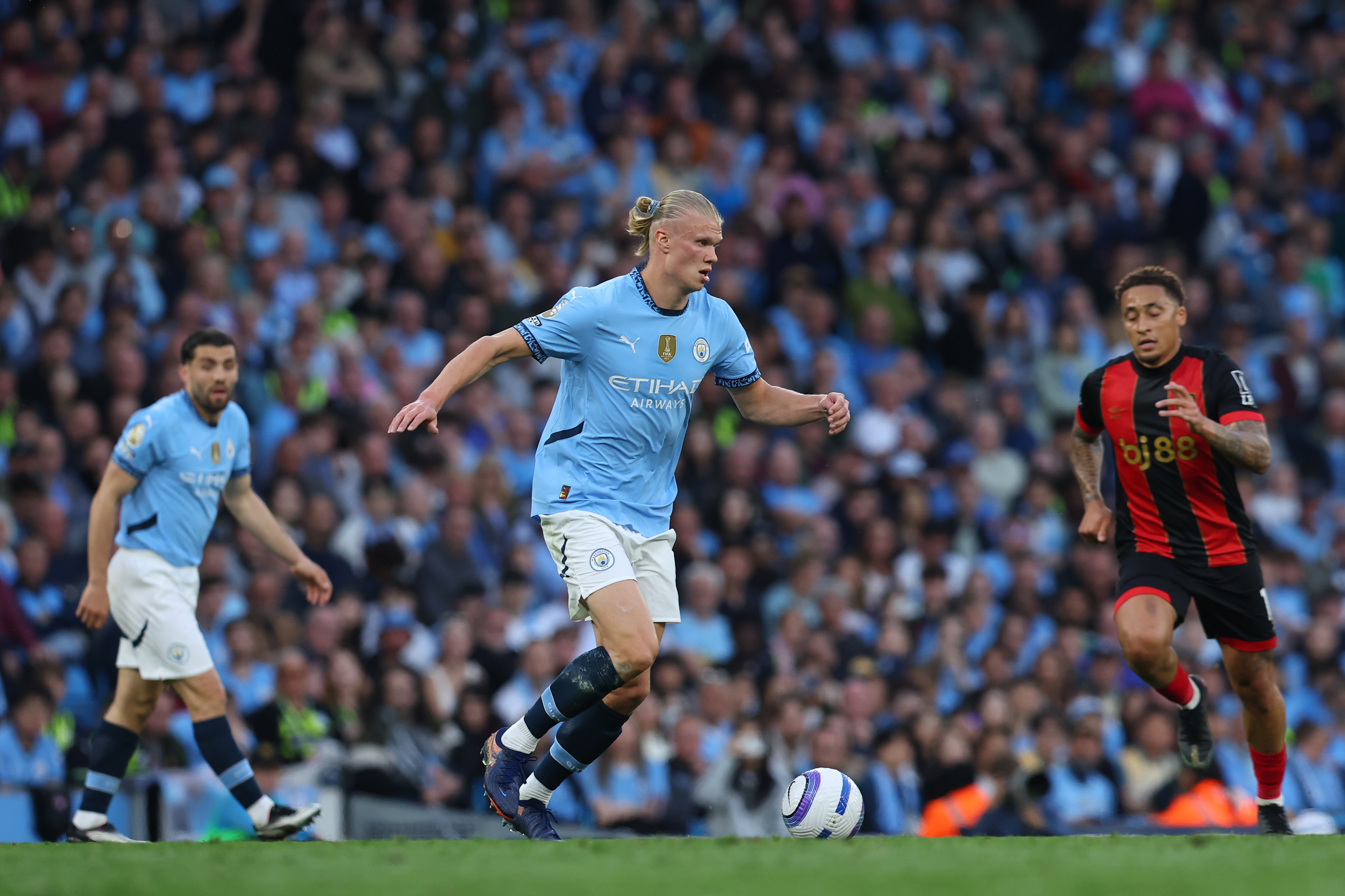 关于曼联主场逼平伯恩茅斯,前进道路仍远的信息 关于曼联主场逼平伯恩茅斯,前进道路仍远的信息