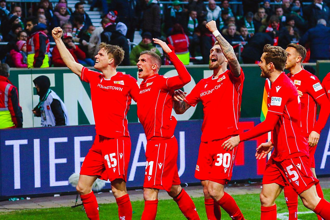 云达不莱梅客场战平多特蒙德，德甲升级战线再现悬念