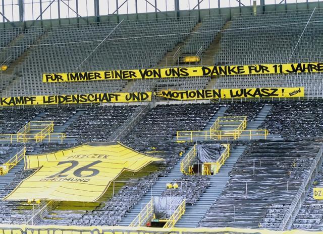 奥格斯堡在德甲赛场上四连胜,完美谢幕赛季收官的简单介绍 奥格斯堡在德甲赛场上四连胜,完美谢幕赛季收官的简单介绍